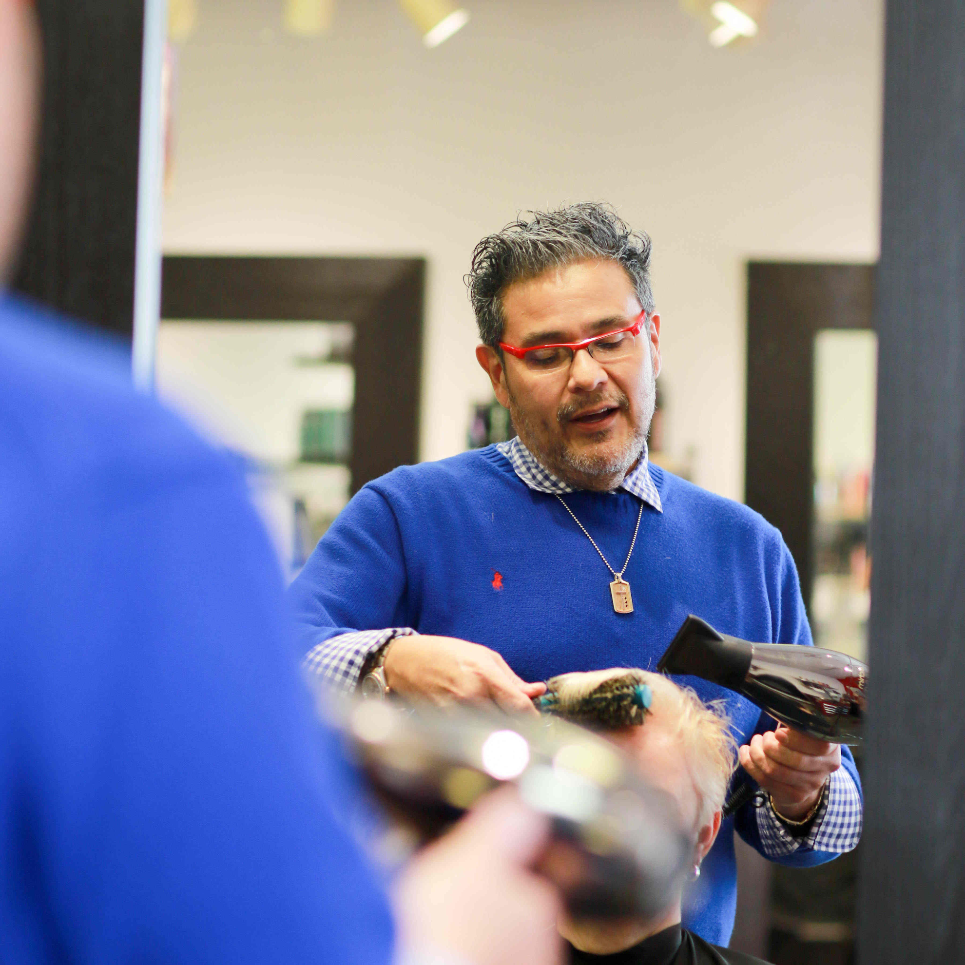 Francisco Villa styling hair.